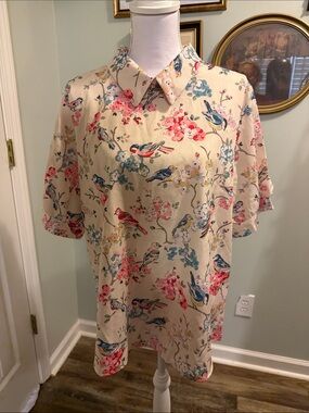 SHEIN Cream Floral & Bird Print Collared Blouse